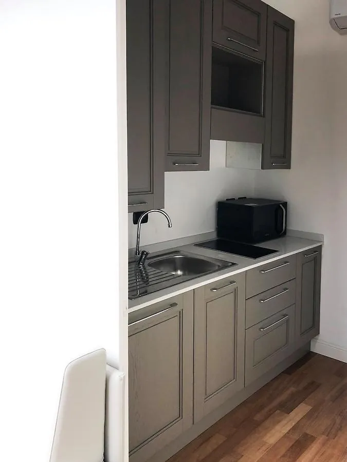Marina Centro Suite Rimini 0*,
