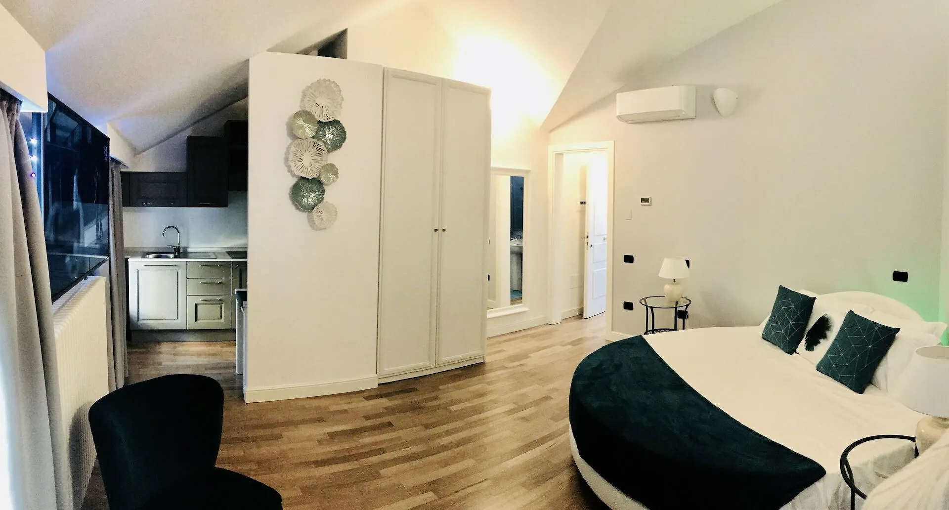 Marina Centro Suite Rimini 0*,  Italy